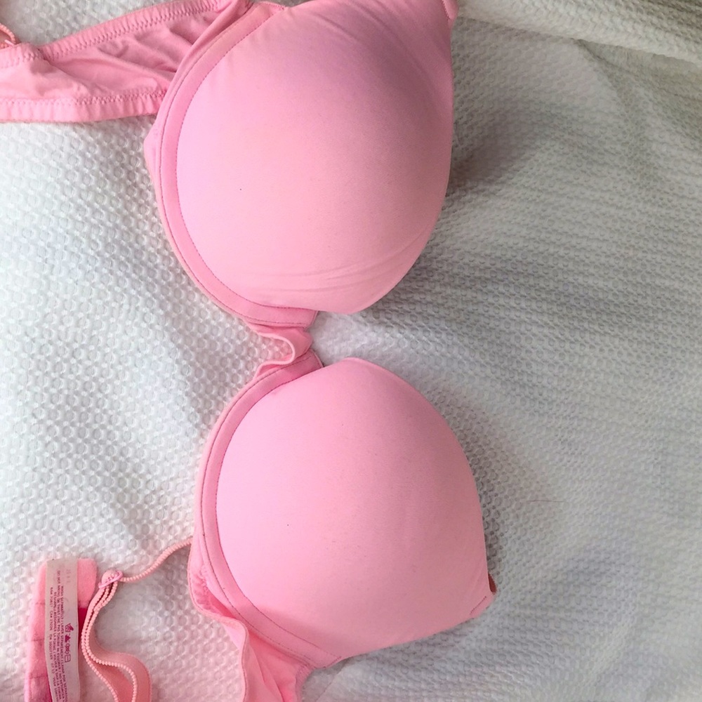 PINK Victoria’s Secret push up bra 34b